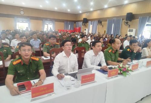 Chủ tịch UBND phường An Khê Ngô Ngọc Hậu phát biểu tại hội nghị.