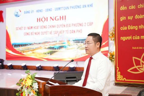 Đồng chí Nguyễn Lê Mậu Cường, Bí thư Đảng ủy, Chủ tịch HĐND phường phát biểu kết luận Hội nghị