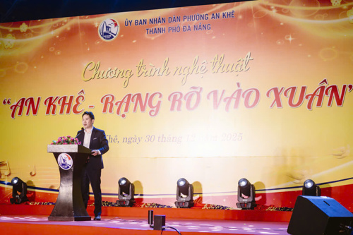 Đ/c Trương Thanh Toàn: PCT UBND phường An Khê phát biểu khai mạc chương trình