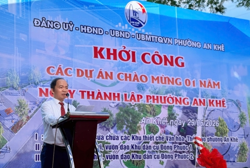 Ông Hồ Hải Nam – Giám đốc Ban Quản lý dự án đầu tư xây dựng phường An Khê phát biểu tại Lễ Khởi công
