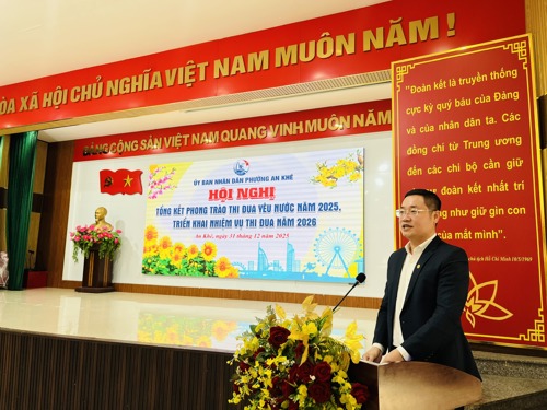 Đồng chí Nguyenx Lê Mậu Cường - Bí thư Đảng ủy phường phát biểu chỉ đạo