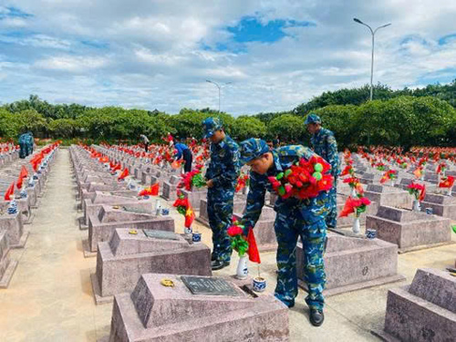 Các đơn vị trong Trung đoàn Ra đa 290 tham gia các hoạt động  tri ân ngày Thương binh, liệt sĩ 27/7/2026