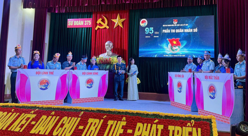 Hội thi "Quân nhân với pháp luật, kỷ luật"