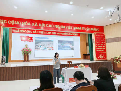 UBND phường An Khê tổ chức Hội nghị tuyên truyền về phân loại chất thải rắn sinh hoạt tại nguồn và triển khai phương án thu gom vận chuyển chất thải rắn.