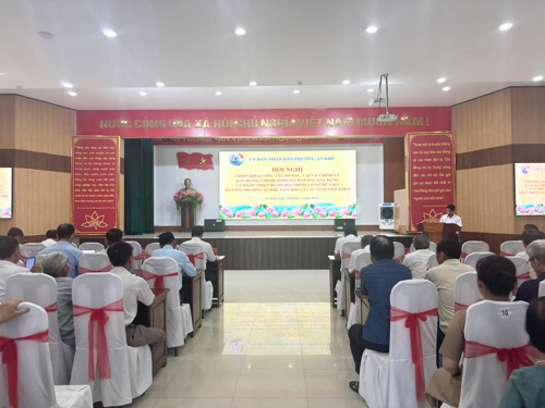 Quang cảnh hội nghị